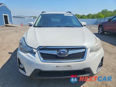 Piąte zdjęcie samochodu w środku: 2017 SUBARU CROSSTREK PREMIUM VIN:JF2GPABC6HH246864 - miniatura