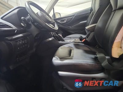 Zdjęcie 7 z 13 samochodu: 2022 SUBARU FORESTER TOURING VIN:JF2SKARC0NH404819 - miniatura