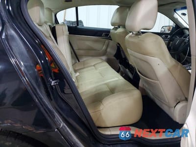 Zdjęcie 10 z 12 samochodu: 2009 LINCOLN MKS VIN:1LNHM93R49G612661 - miniatura
