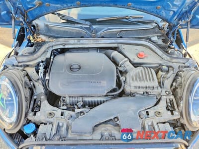 Zdjęcie 11 z 12 samochodu: 2022 MINI COOPER VIN:WMW33DK0XN2R43353 - miniatura