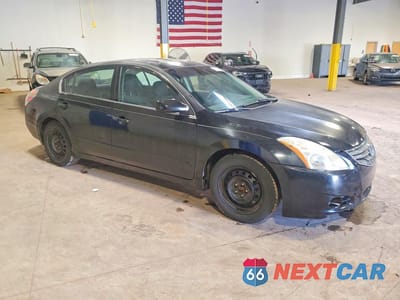 Czwarte zdjęcie samochodu z boku: 2011 NISSAN ALTIMA 2.5 VIN:1N4AL2AP0BN410540 - miniatura