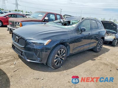 2025 VOLVO XC60 CORE YV4M12RJ1S1216102 - główne zdjęcie licytacji z USA - miniatura