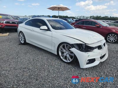 Czwarte zdjęcie samochodu z boku: 2018 BMW 440I VIN:WBA4W7C55JAB87795 - miniatura