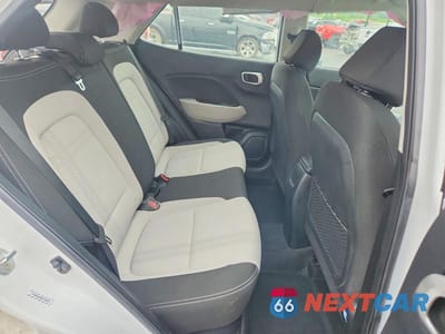 Zdjęcie 10 z 13 samochodu: 2022 HYUNDAI VENUE SEL VIN:KMHRC8A32NU138379 - miniatura