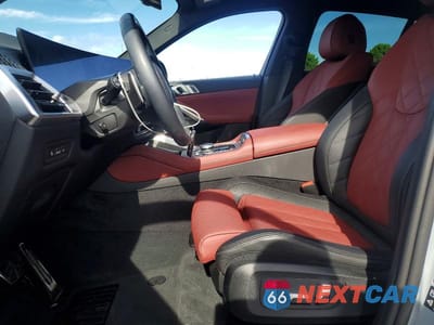 Zdjęcie 7 z 13 samochodu: 2025 BMW X6 XDRIVE40I VIN:5UX33EX05S9Z19738 - miniatura
