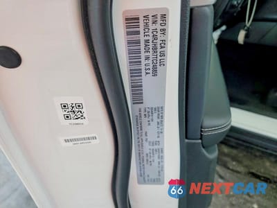 Zdjęcie 13 z 13 samochodu: 2026 JEEP GRAND CHEROKEE LIMITED VIN:1C4RJHBR7TC248859 - miniatura