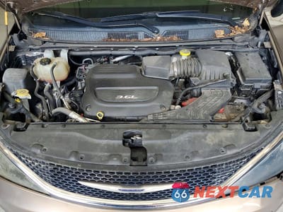 Zdjęcie 12 z 13 samochodu: 2017 CHRYSLER PACIFICA LX VIN:2C4RC1CG4HR635771 - miniatura