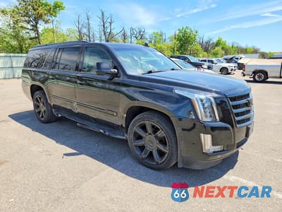Czwarte zdjęcie samochodu z boku: 2018 CADILLAC ESCALADE ESV LUXURY VIN:1GYS4HKJ3JR115085 - miniatura