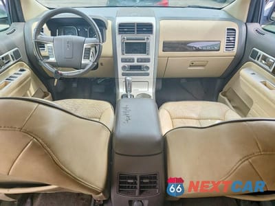 Zdjęcie 8 z 13 samochodu: 2008 LINCOLN MKX VIN:2LMDU88C58BJ27680 - miniatura