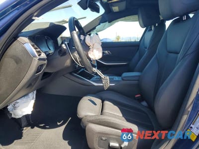 Zdjęcie 7 z 12 samochodu: 2021 BMW 330I VIN:3MW5R1J0XM8B94982 - miniatura