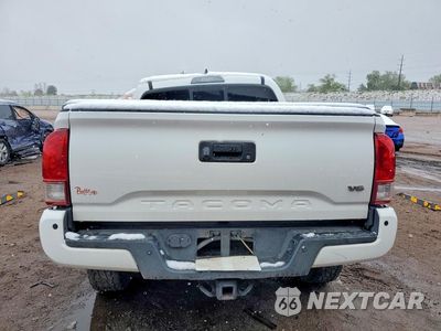 Zdjęcie 6 z 12 samochodu: 2016 TOYOTA TACOMA TRD OFF-ROAD VIN:3TMCZ5AN9GM029255 - miniatura