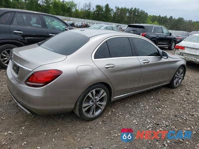 Trzecie zdjęcie samochodu z tyłu: 2019 MERCEDES-BENZ C VIN:55SWF8DB6KU289648 - miniatura