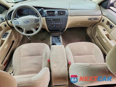 Zdjęcie 8 z 13 samochodu: 2001 FORD TAURUS SES VIN:1FAFP55U21A180257 - miniatura