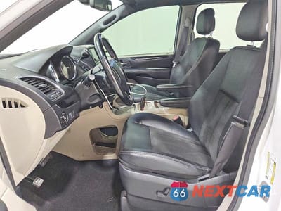 Zdjęcie 7 z 13 samochodu: 2020 DODGE GRAND CARAVAN SXT VIN:2C4RDGCG9LR206831 - miniatura