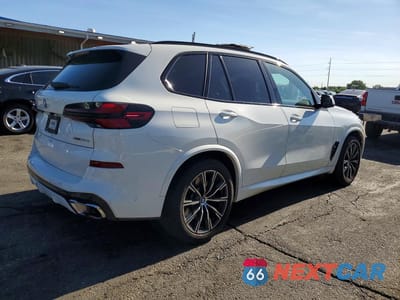 Trzecie zdjęcie samochodu z tyłu: 2024 BMW X5 XDRIVE50E VIN:5UX43EU00R9T09720 - miniatura