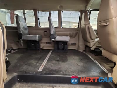 Zdjęcie 11 z 13 samochodu: 2007 CHEVROLET EXPRESS G3500 VIN:1GAHG39U871242568 - miniatura