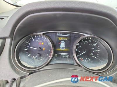 Zdjęcie 9 z 13 samochodu: 2016 NISSAN ROGUE SV VIN:KNMAT2MV8GP707040 - miniatura