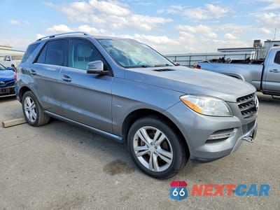 Czwarte zdjęcie samochodu z boku: 2012 MERCEDES-BENZ ML 350 BLUETEC VIN:4JGDA2EB5CA008593 - miniatura