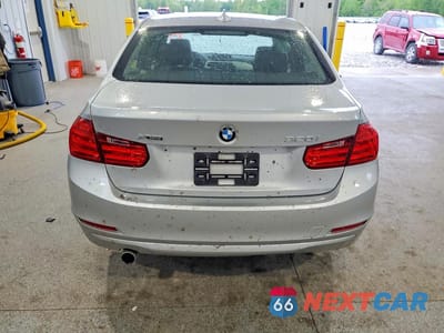 Zdjęcie 6 z 12 samochodu: 2015 BMW 320 I XDRIVE VIN:WBA3C3G50FNS75092 - miniatura