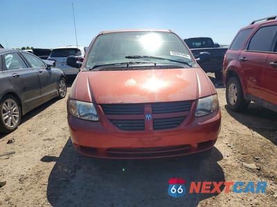 Piąte zdjęcie samochodu w środku: 2005 DODGE GRAND CARAVAN SE VIN:2D4GP24R65R308742 - miniatura