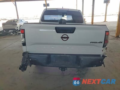 Zdjęcie 6 z 12 samochodu: 2023 NISSAN FRONTIER PRO-4X VIN:1N6ED1EK7PN631901 - miniatura