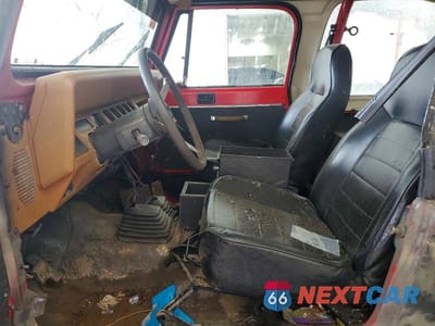 Zdjęcie 7 z 13 samochodu: 1995 JEEP WRANGLER / YJ S VIN:1J4FY19P7SP211287 - miniatura