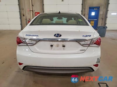 Zdjęcie 6 z 12 samochodu: 2013 HYUNDAI SONATA HYBRID VIN:KMHEC4A40DA050978 - miniatura