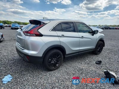 Trzecie zdjęcie samochodu z tyłu: 2025 MITSUBISHI ECLIPSE CROSS LE VIN:JA4ATVAA5SZ012220 - miniatura