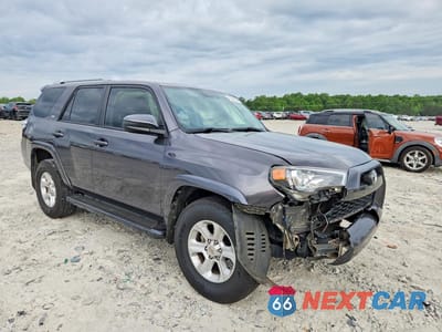 Czwarte zdjęcie samochodu z boku: 2014 TOYOTA 4RUNNER SR5 VIN:JTEZU5JR0E5080492 - miniatura