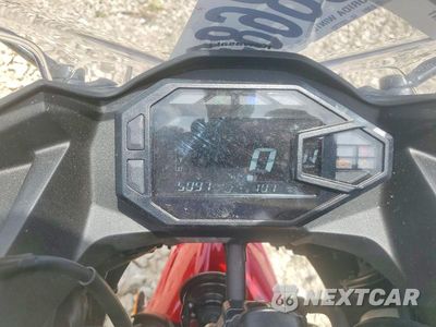 Zdjęcie 7 z 9 samochodu: 2026 KAWASAKI EX500 VIN:ML5EXGG1XTDA78076 - miniatura