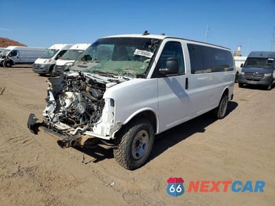 Drugie zdjęcie samochodu z przodu: 2020 CHEVROLET EXPRESS G3500 LS 6.0L V8 PASSENGER VIN:1GAZGNFG7L1251187 - miniatura