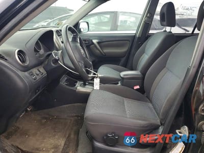 Zdjęcie 7 z 13 samochodu: 2005 TOYOTA RAV4 BASE VIN:JTEGD20V750075419 - miniatura