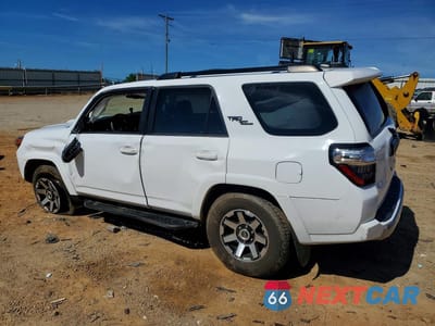 Drugie zdjęcie samochodu z przodu: 2024 TOYOTA 4RUNNER TRD OFF-ROAD PREMIUM VIN:JTERU5JR1R6222851 - miniatura