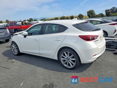 Drugie zdjęcie samochodu z przodu: 2017 MAZDA 3 GRAND TOURING VIN:JM1BN1M30H1135019 - miniatura