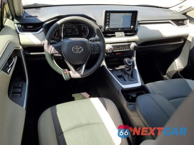 Zdjęcie 8 z 12 samochodu: 2021 TOYOTA RAV4 LIMITED VIN:JTMY1RFVXMD081434 - miniatura