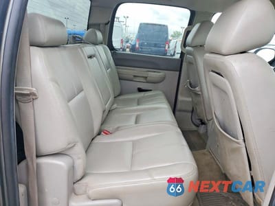 Zdjęcie 10 z 12 samochodu: 2011 GMC SIERRA K1500 SLE VIN:3GTP2VE30BG113227 - miniatura