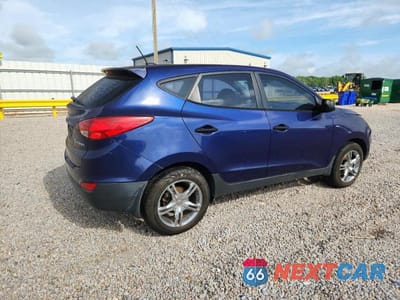 Trzecie zdjęcie samochodu z tyłu: 2010 HYUNDAI TUCSON GLS VIN:KM8JT3AC9AU086565 - miniatura