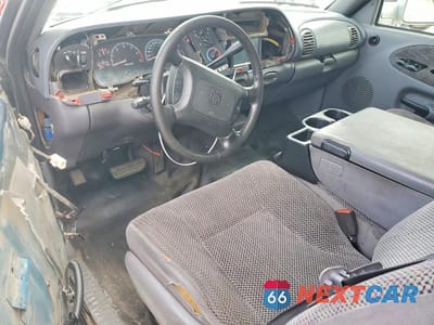 Zdjęcie 8 z 12 samochodu: 2001 DODGE RAM 1500 VIN:3B7HC13Z51M294780 - miniatura
