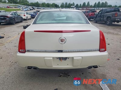 Zdjęcie 6 z 12 samochodu: 2011 CADILLAC DTS LUXURY COLLECTION VIN:1G6KD5E61BU131072 - miniatura