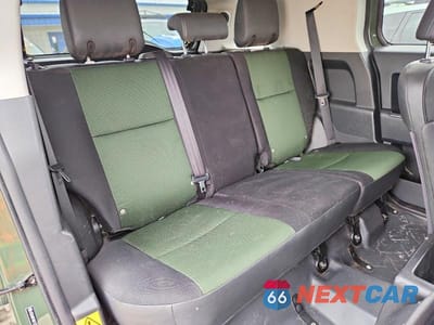 Zdjęcie 10 z 12 samochodu: 2011 TOYOTA FJ CRUISER BASE VIN:JTEBU4BFXBK112202 - miniatura