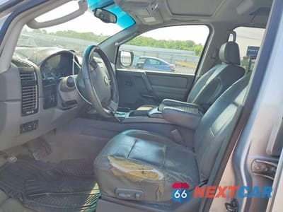 Zdjęcie 7 z 13 samochodu: 2005 NISSAN ARMADA SE VIN:5N1AA08A65N713828 - miniatura