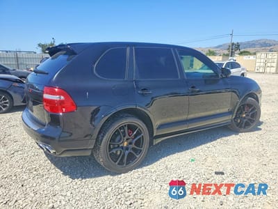 Trzecie zdjęcie samochodu z tyłu: 2009 PORSCHE CAYENNE GTS VIN:WP1AD29P79LA62431 - miniatura