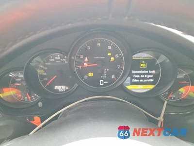 Zdjęcie 9 z 12 samochodu: 2016 PORSCHE PANAMERA 2 VIN:WP0AA2A72GL007131 - miniatura