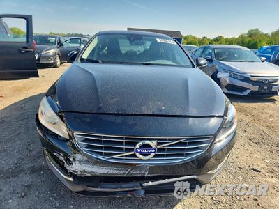 Piąte zdjęcie samochodu w środku: 2016 VOLVO S60 PREMIER VIN:LYV402FK6GB109064 - miniatura