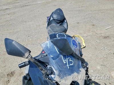 Piąte zdjęcie samochodu w środku: 2024 KAWASAKI EX500 VIN:ML5EXGG16RDA11810 - miniatura