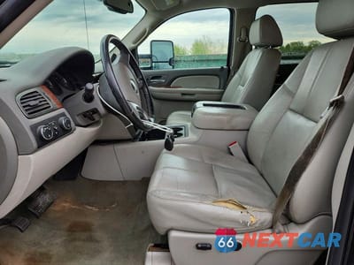 Zdjęcie 7 z 12 samochodu: 2007 GMC NEW SIERRA K1500 VIN:3GTEK13M47G540476 - miniatura