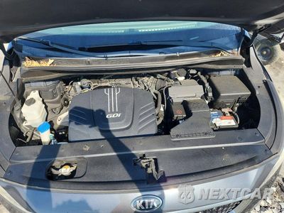 Zdjęcie 12 z 13 samochodu: 2017 KIA SEDONA SX VIN:KNDMC5C15H6325794 - miniatura