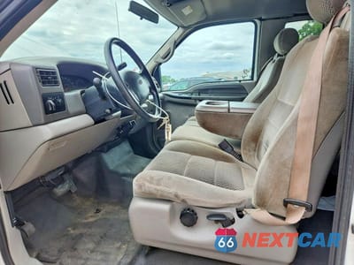 Zdjęcie 7 z 12 samochodu: 2001 FORD F250 SUPER DUTY VIN:3FTNX21L11MA48434 - miniatura