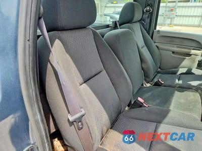 Zdjęcie 10 z 13 samochodu: 2011 CHEVROLET SILVERADO K1500 VIN:1GCNKPE0XBZ137088 - miniatura