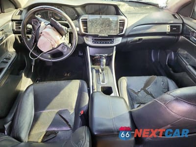Zdjęcie 8 z 12 samochodu: 2015 HONDA ACCORD SPORT VIN:1HGCR2F51FA135820 - miniatura
